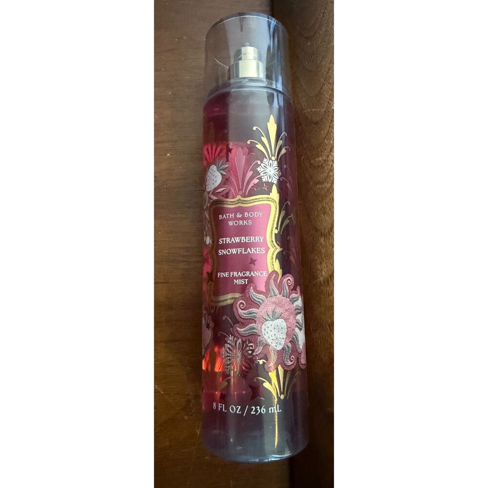 Bath & Body Works Strawberry Snowflakes Fragrance Mist
